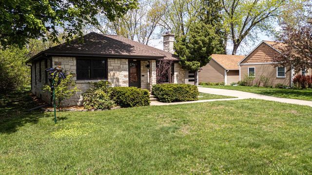 7010 Franklin Avenue, Middleton, WI 53562