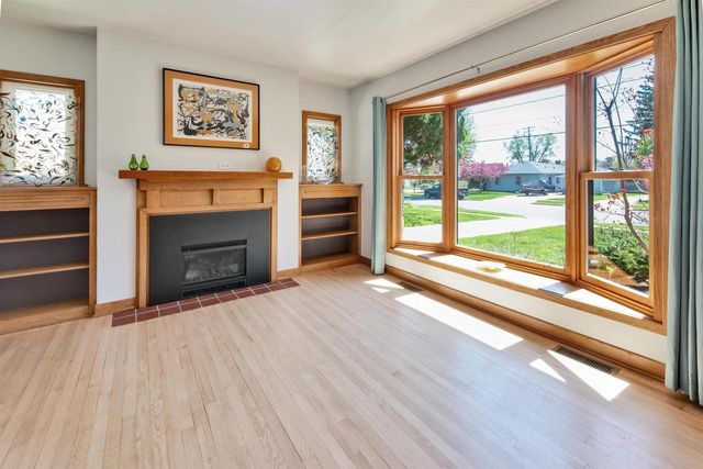 7010 Franklin Avenue, Middleton, WI 53562