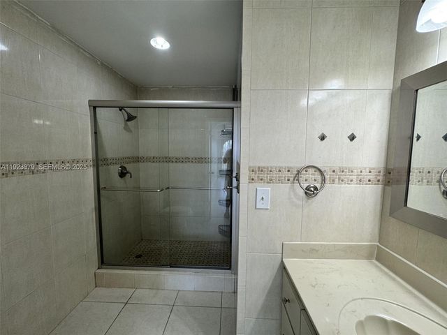 10651 SW 108th Ave 3H, Miami, FL 33176