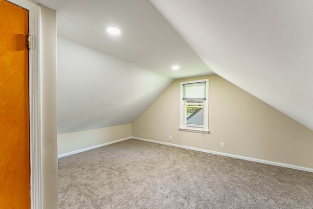 7805 Suburban Lane, Bridgeview, IL 60455