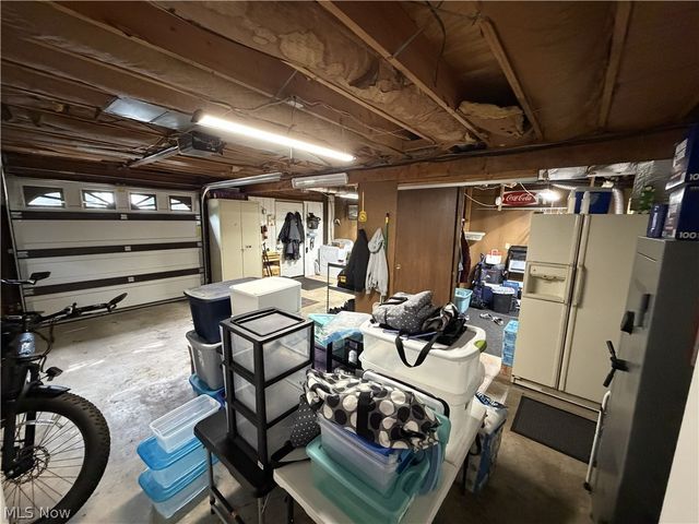 267 Roberts Drive, Belpre, OH 45714