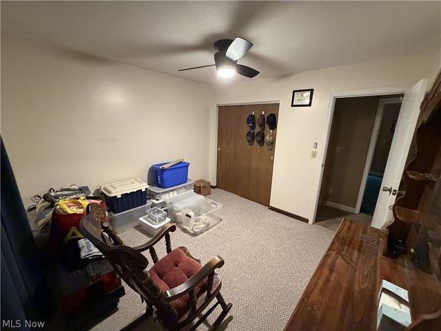 267 Roberts Drive, Belpre, OH 45714