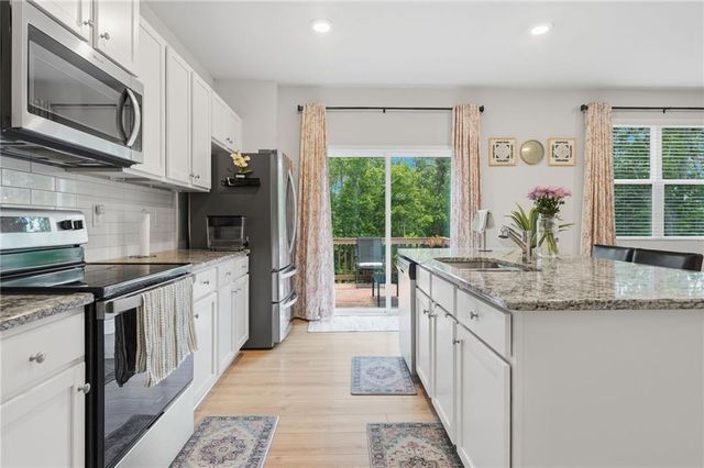 94 Summit Pointe Court, Dallas, GA 30132