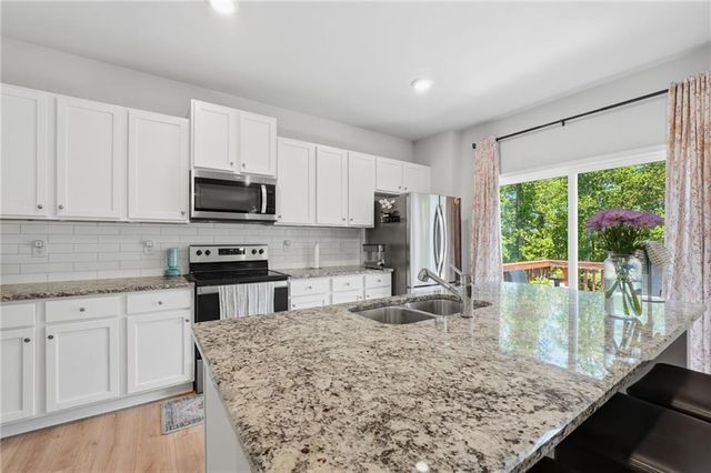 94 Summit Pointe Court, Dallas, GA 30132