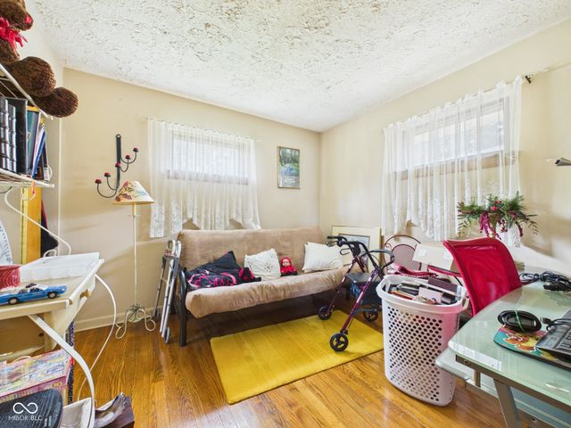 3710 Saint Charles Street, Anderson, IN 46013