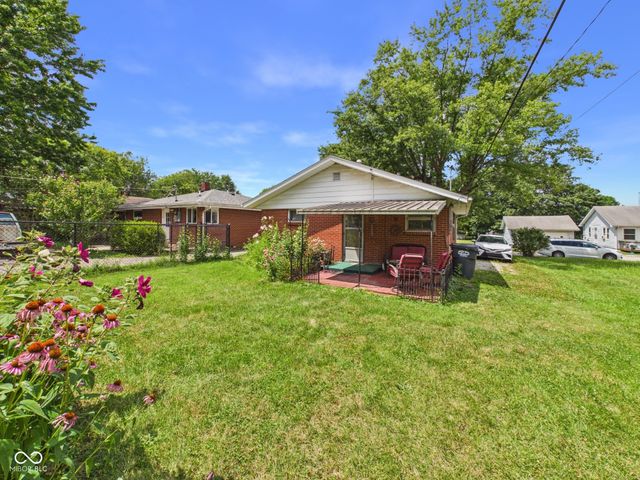 3710 Saint Charles Street, Anderson, IN 46013