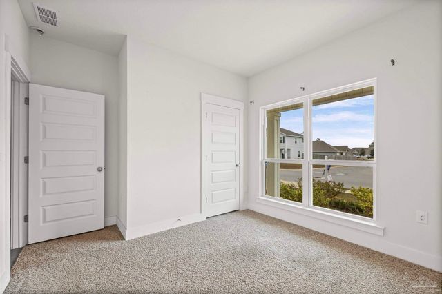 4074 Blaney Ln, Pace, FL 32571