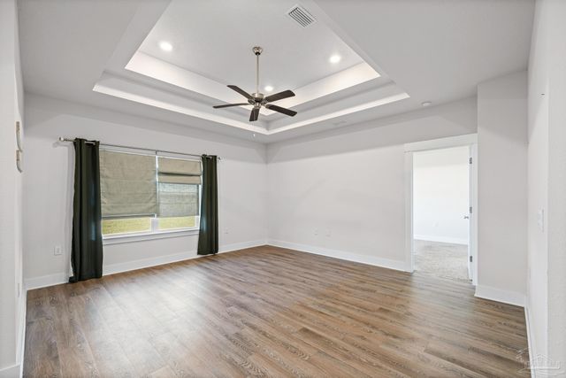 4074 Blaney Ln, Pace, FL 32571