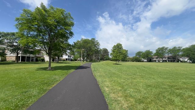 485 Harrison Court, Vernon Hills, IL 60061