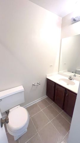 485 Harrison Court, Vernon Hills, IL 60061