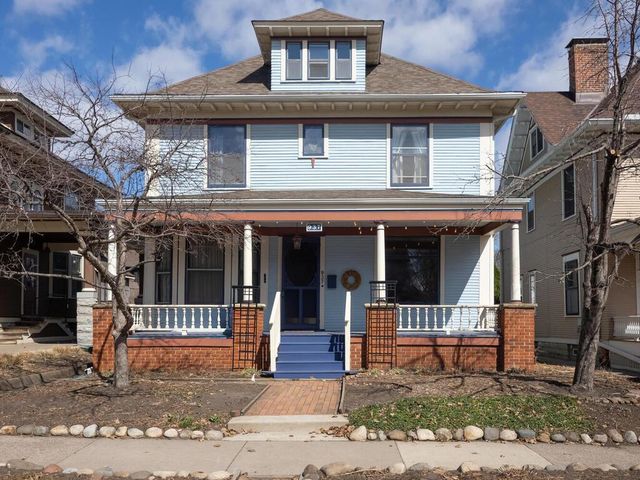 937 Laurel Avenue, Saint Paul, MN 55104