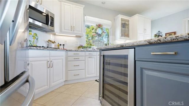 17076 First Light, Riverside, CA 92503