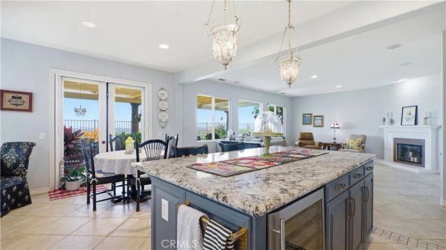 17076 First Light, Riverside, CA 92503