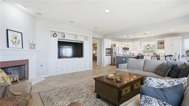 17076 First Light, Riverside, CA 92503