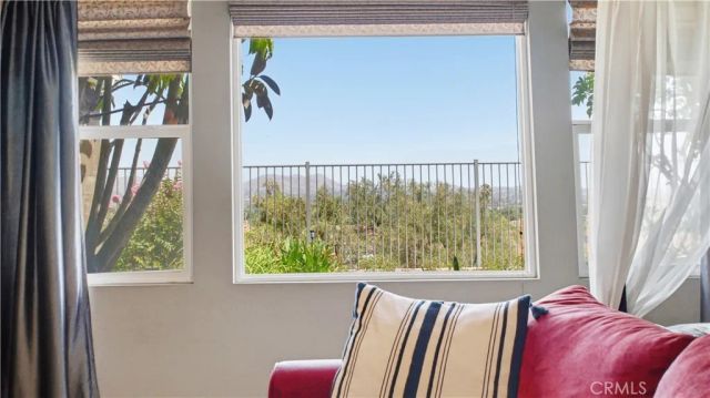 17076 First Light, Riverside, CA 92503