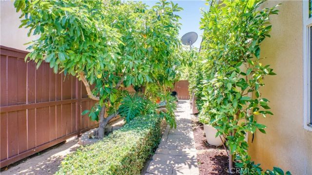 17076 First Light, Riverside, CA 92503