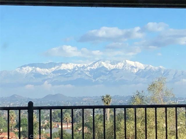 17076 First Light, Riverside, CA 92503