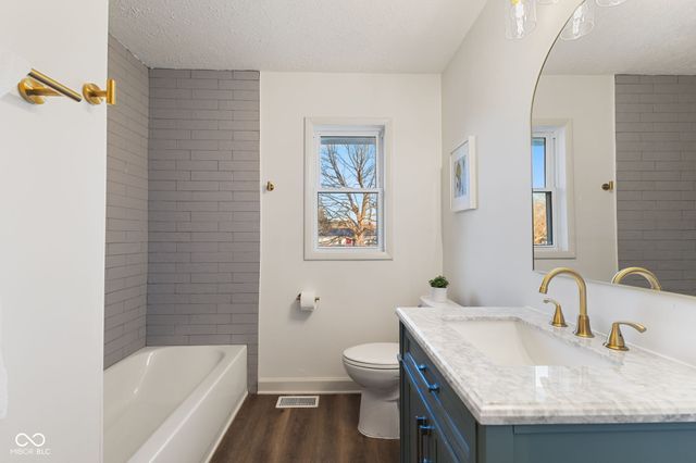 4571 Devon Drive, Indianapolis, IN 46226