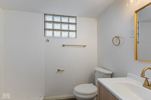 4571 Devon Drive, Indianapolis, IN 46226