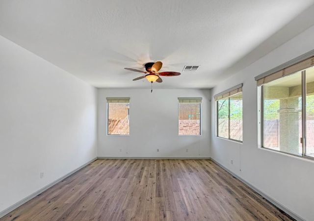 7085 W Andrew Lane, Peoria, AZ 85383