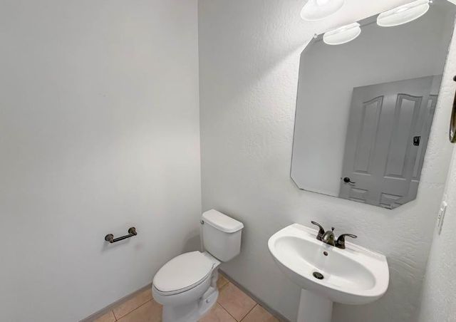 7085 W Andrew Lane, Peoria, AZ 85383