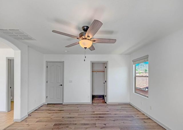 7085 W Andrew Lane, Peoria, AZ 85383