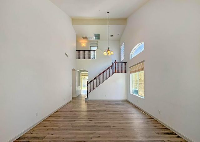 7085 W Andrew Lane, Peoria, AZ 85383