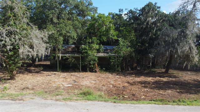 1511 County Road 244c, Brazoria, TX 77422