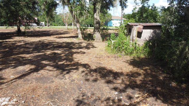 1511 County Road 244c, Brazoria, TX 77422