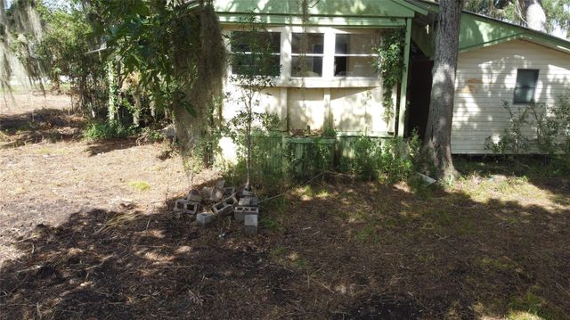 1511 County Road 244c, Brazoria, TX 77422
