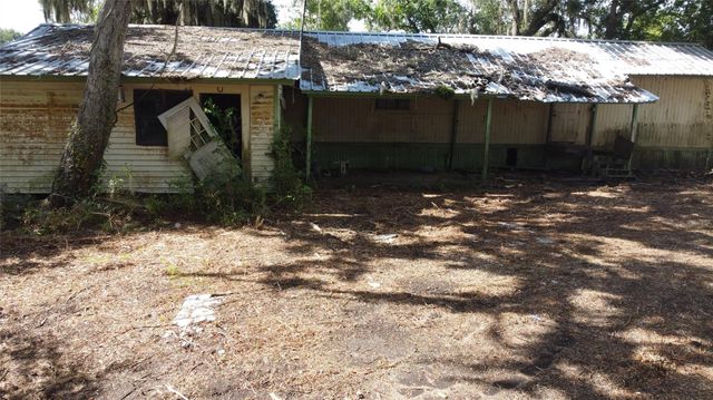 1511 County Road 244c, Brazoria, TX 77422