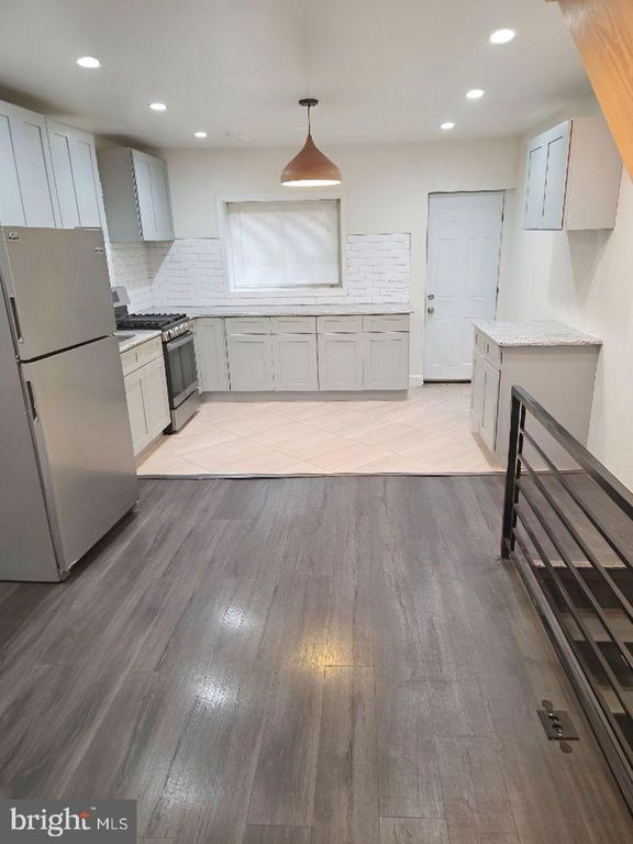 2032 WILDER ST, PHILADELPHIA, PA 19146 — photo 4