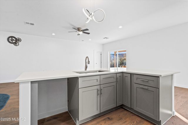 5631 W Lone Star Drive, Tucson, AZ 85713