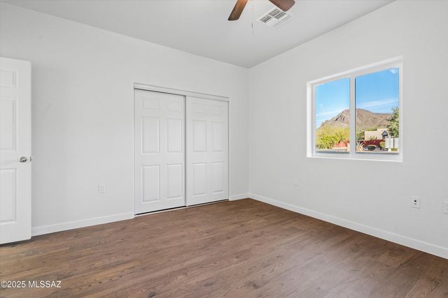 5631 W Lone Star Drive, Tucson, AZ 85713