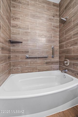 5631 W Lone Star Drive, Tucson, AZ 85713