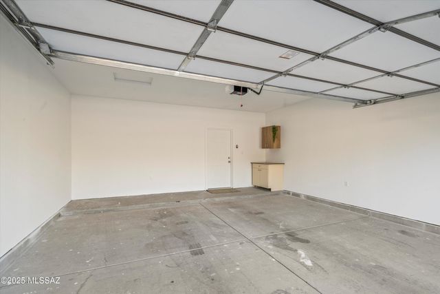5631 W Lone Star Drive, Tucson, AZ 85713