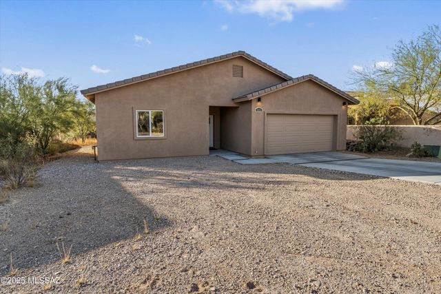 5631 W Lone Star Drive, Tucson, AZ 85713