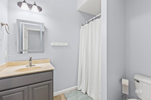 4 Yacht Club Drive 134, Daphne, AL 36526