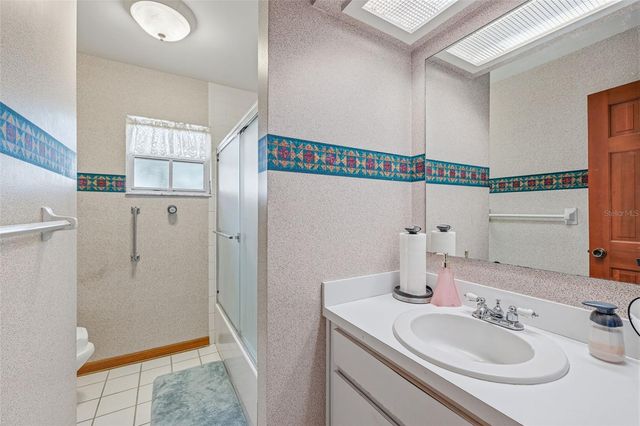 4936 MINEOLA PLACE, Palm Harbor, FL 34684