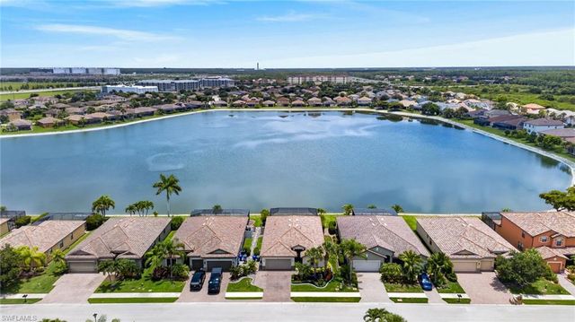 2775 Via Piazza LOOP, Fort Myers, FL 33905