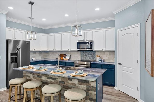 2775 Via Piazza LOOP, Fort Myers, FL 33905
