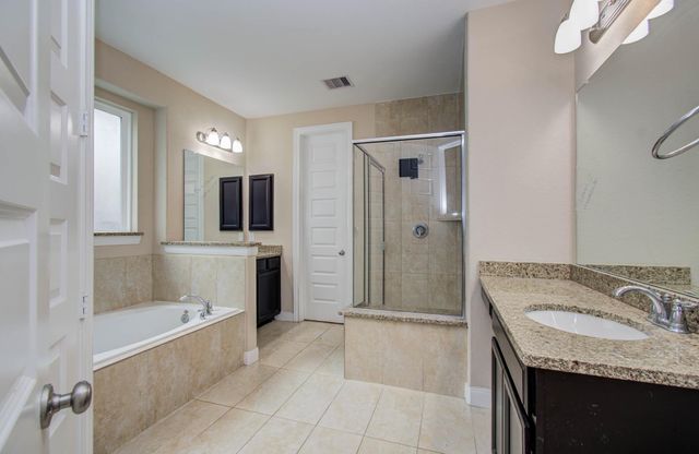 13512 Palo Lake Lane, Houston, TX 77044