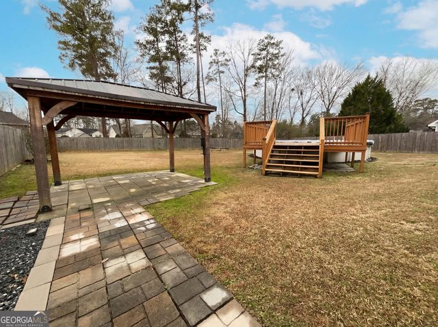 17 Redfern Trail NE, Rome, GA 30165