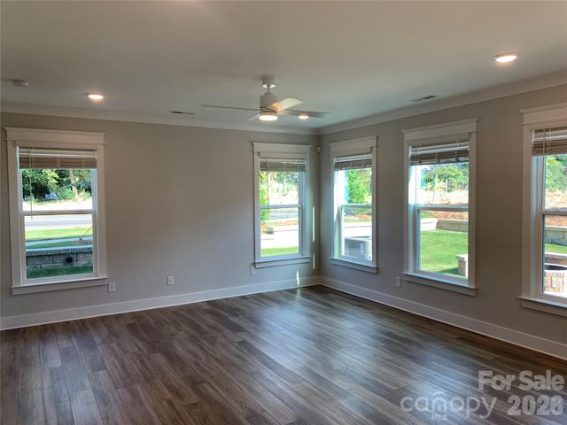 4005 Belle Landing Road, Charlotte, NC 28270