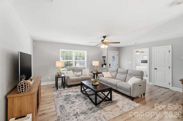 1217 Belmont Circle Drive, Lancaster, SC 29720