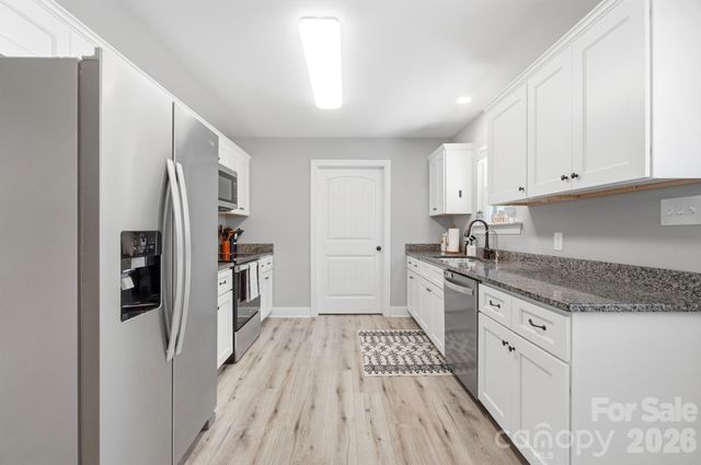 1217 Belmont Circle Drive, Lancaster, SC 29720