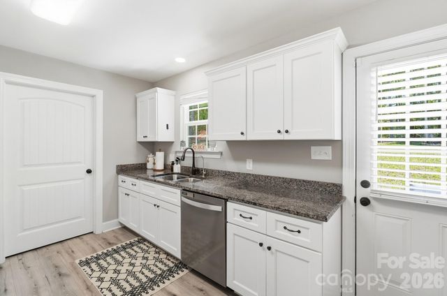 1217 Belmont Circle Drive, Lancaster, SC 29720