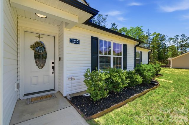 1217 Belmont Circle Drive, Lancaster, SC 29720