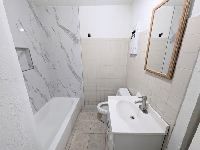 2306 Garvey Drive A, Pasadena, TX 77506