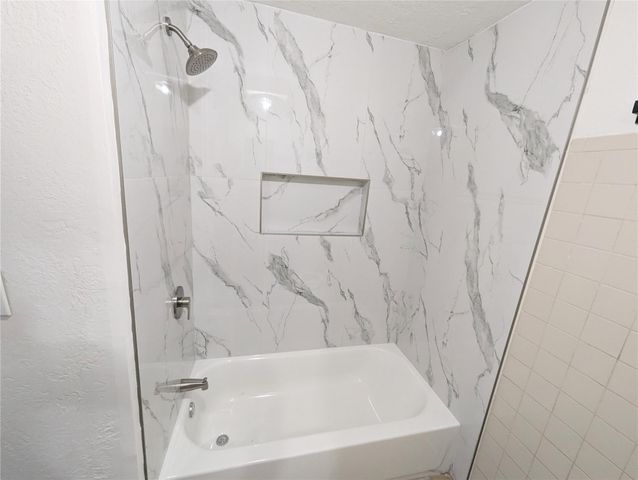 2306 Garvey Drive A, Pasadena, TX 77506